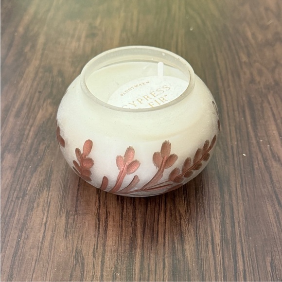 PADDYWAX Cypress & Fir - 14 oz white Glass with copper metallic branch Etching - Picture 8 of 13